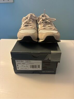 New Balance Women's 311v2
